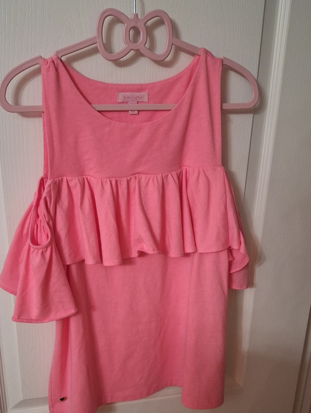 Lilly Pulitzer Pink Cold Shoulder Ruffle Top – Size Small